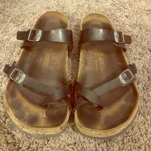 BIRKENSTOCKS